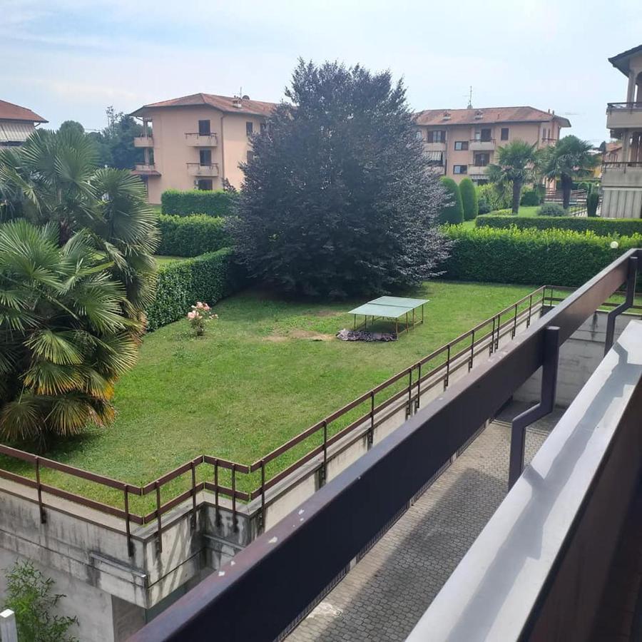 Fiorenza House Luisago Esterno foto