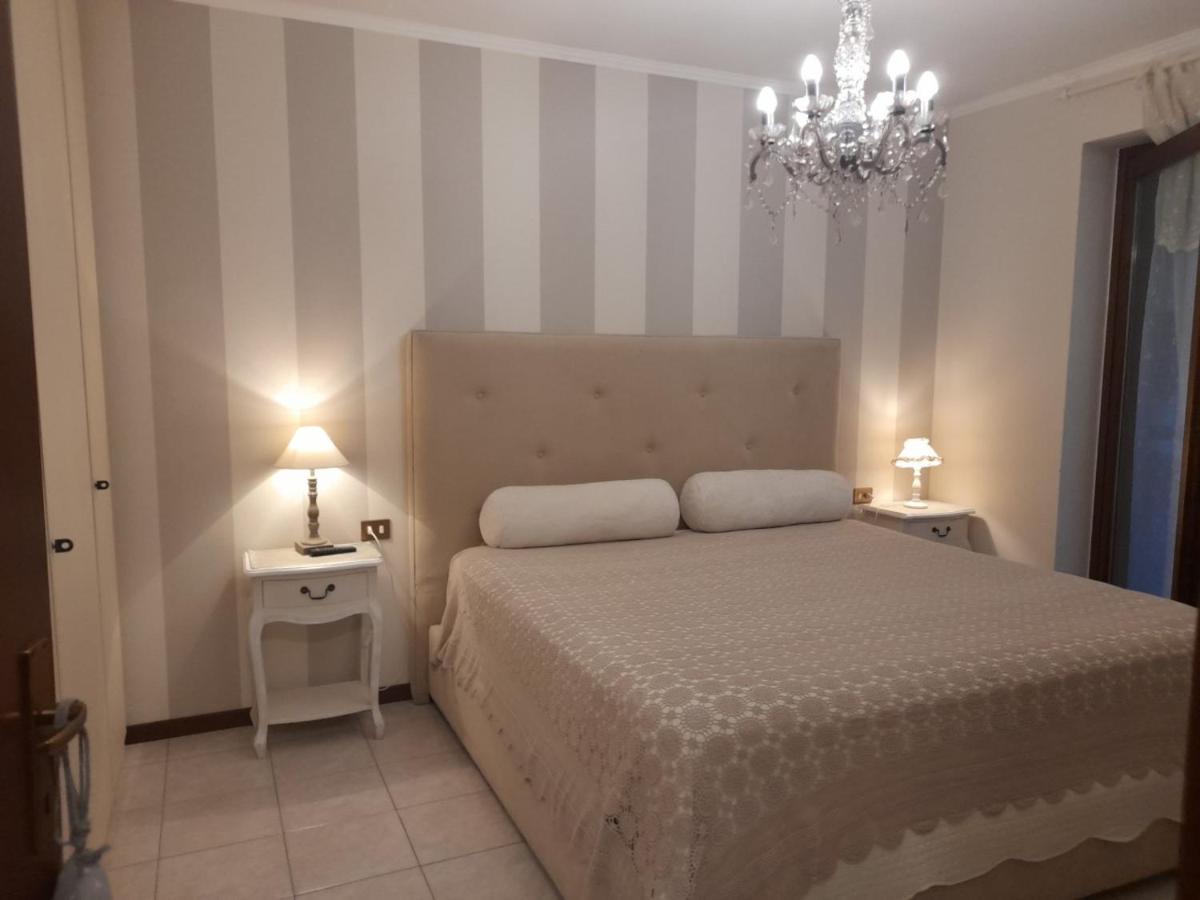 Fiorenza House Luisago Esterno foto